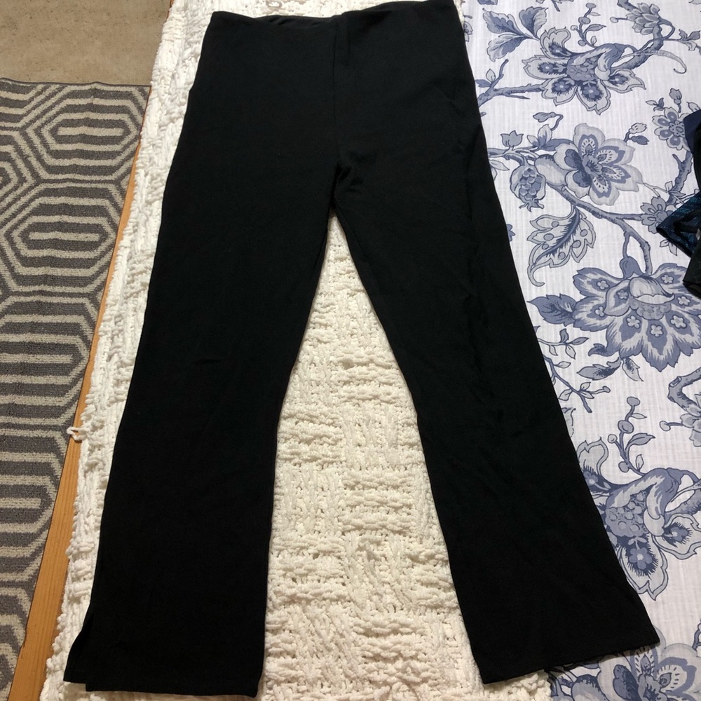 Lysse Pants  leggings New without tags  Size M